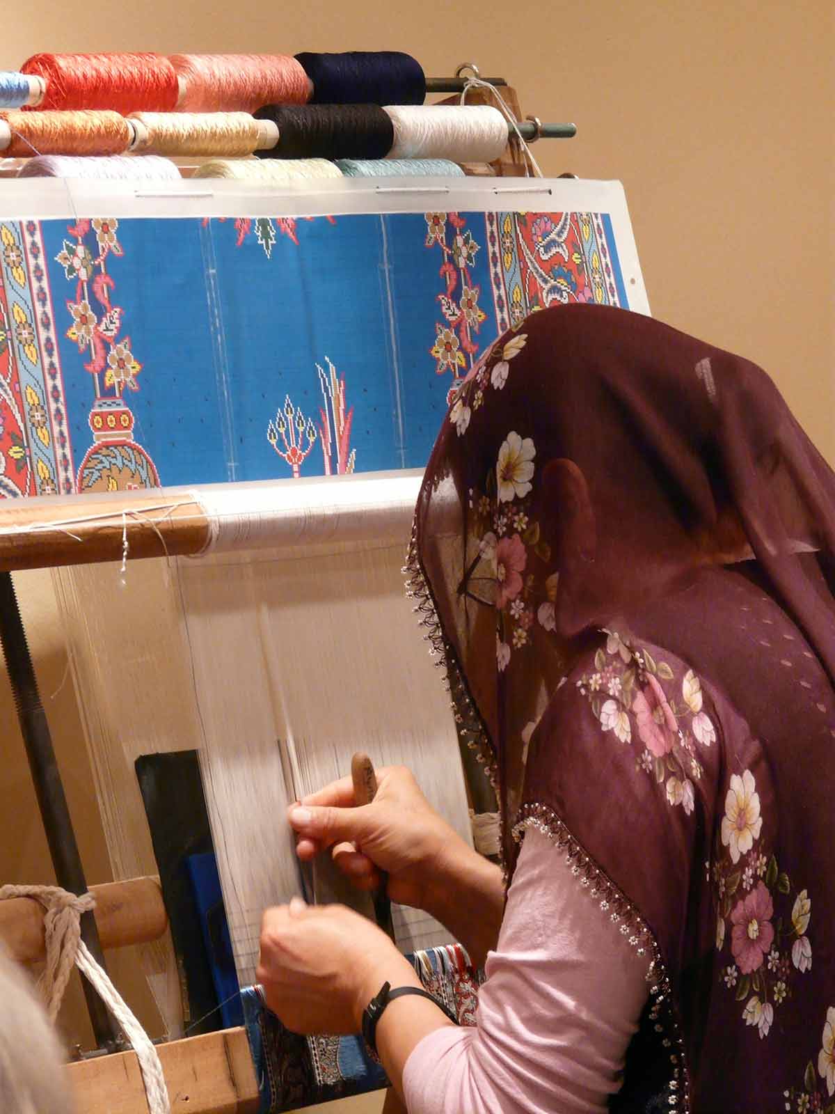 Kilim Persian Entrepreneurship Carpet Weaving village Women