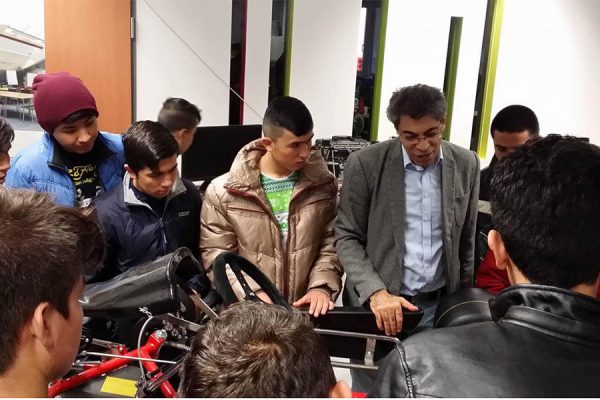 Zarbakhsh_OCFR Tour Lab CCARD University Zarbakhsh Open Class For Refugees Austria Afghanistan Syria International Group Photo